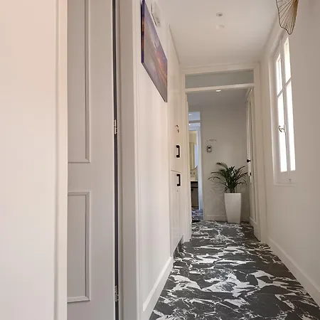 Muses Luxury Corfu (city)