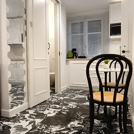 Muses Luxury Apartament *