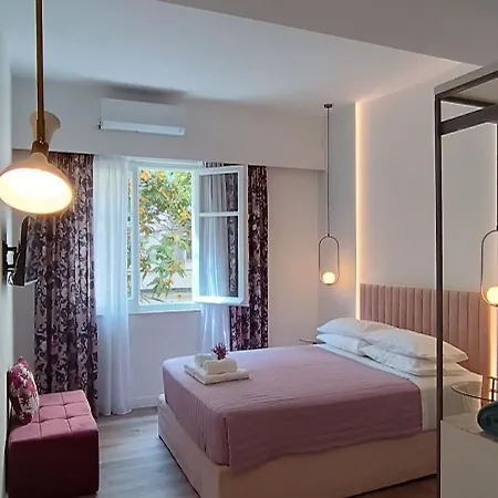 Apartment Muses Luxury