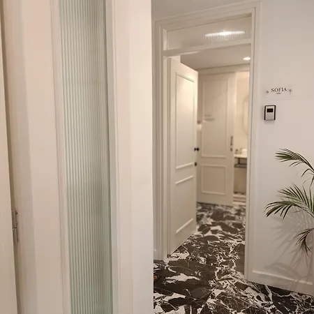 Апартаменты Muses Luxury *