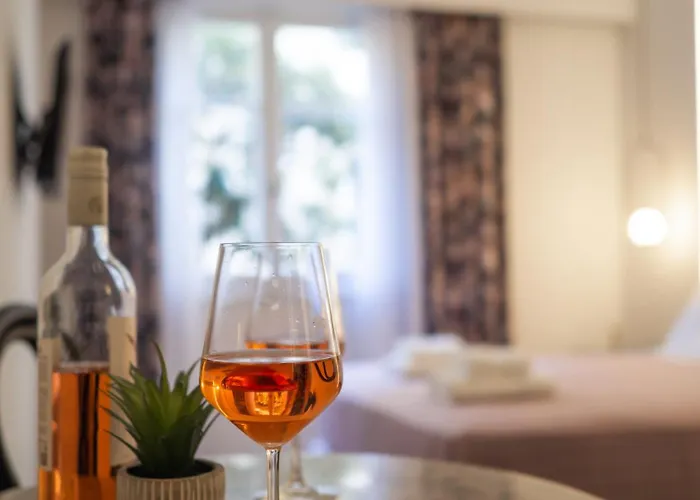 Muses Luxury Appartement *